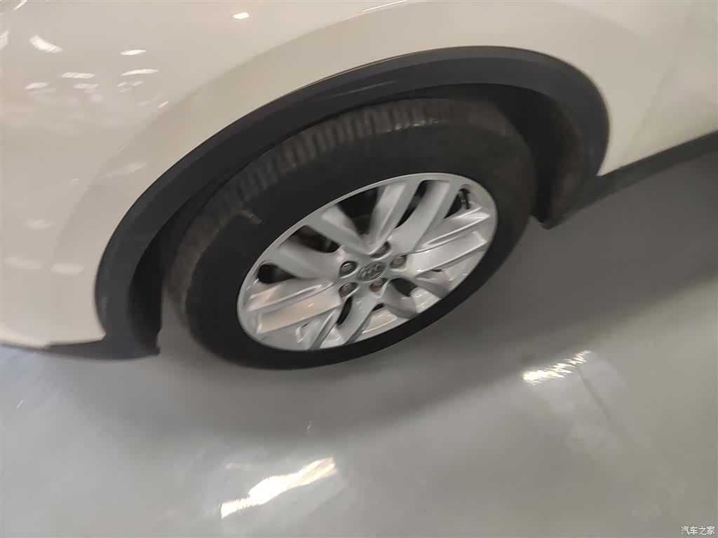 Buick Envision Plus, 2019 25