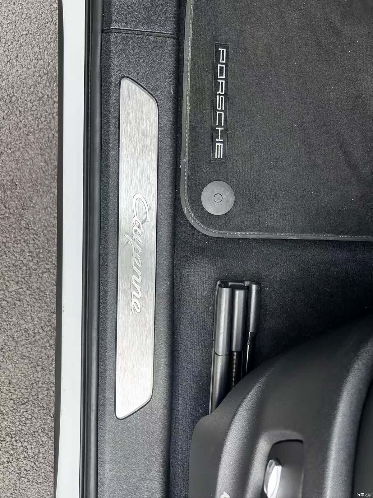 Porsche Cayenne, 2018 9
