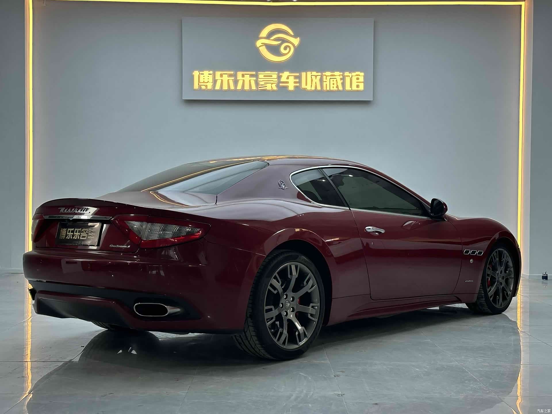 Maserati GranTurismo, 2013 13