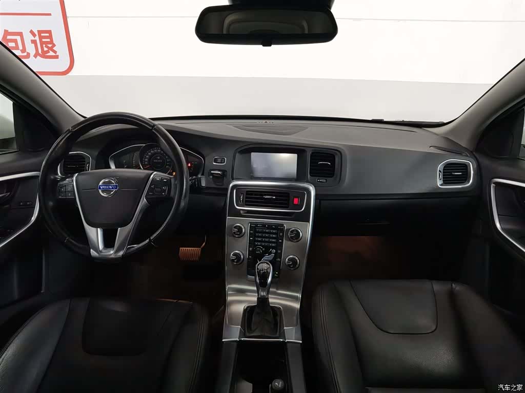 Volvo S60, 2015 все фото