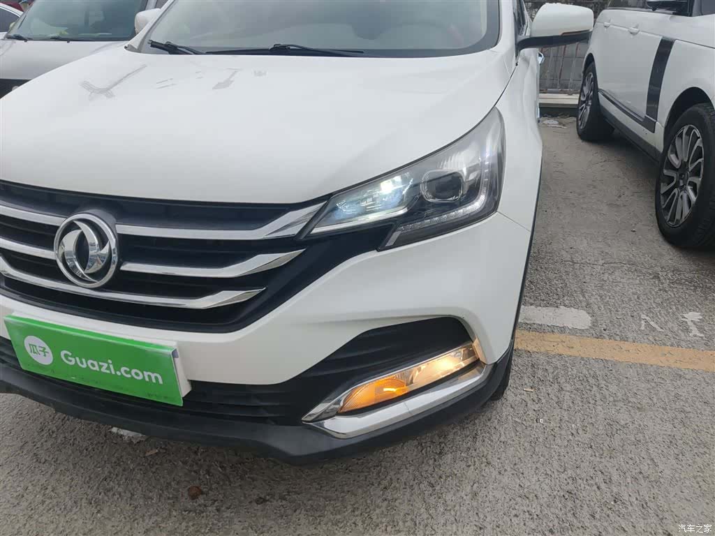 DongFeng AX7, 2018 16