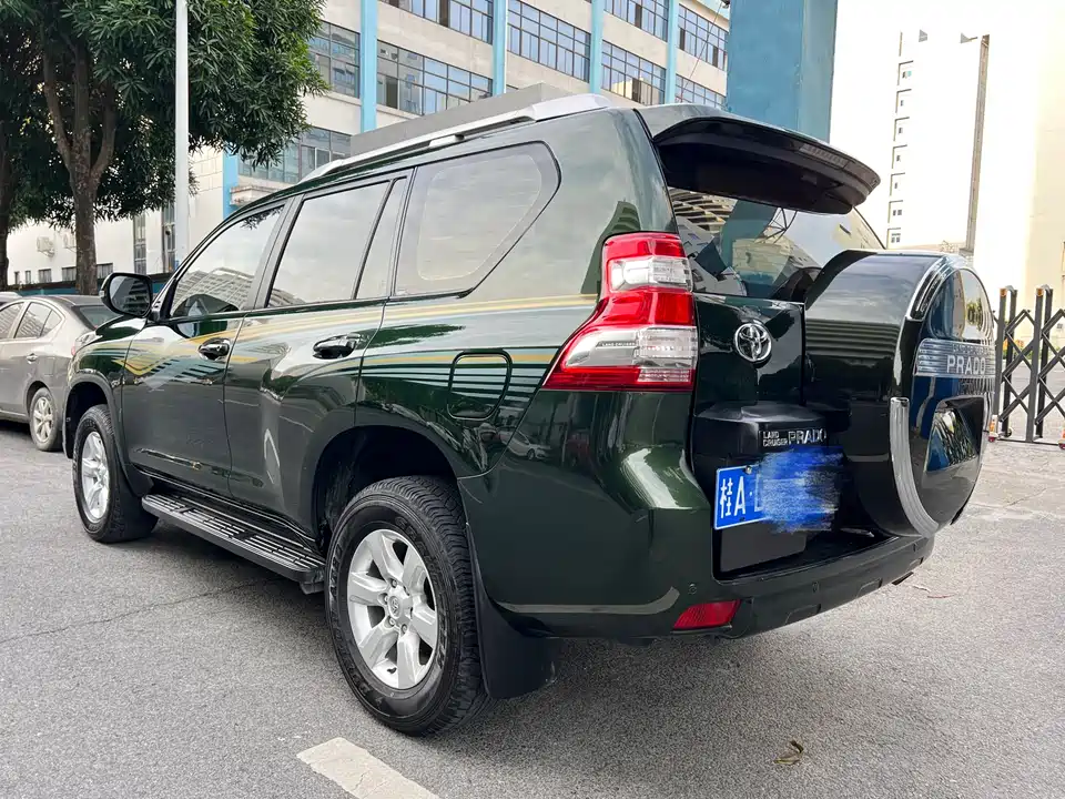 Toyota Prado