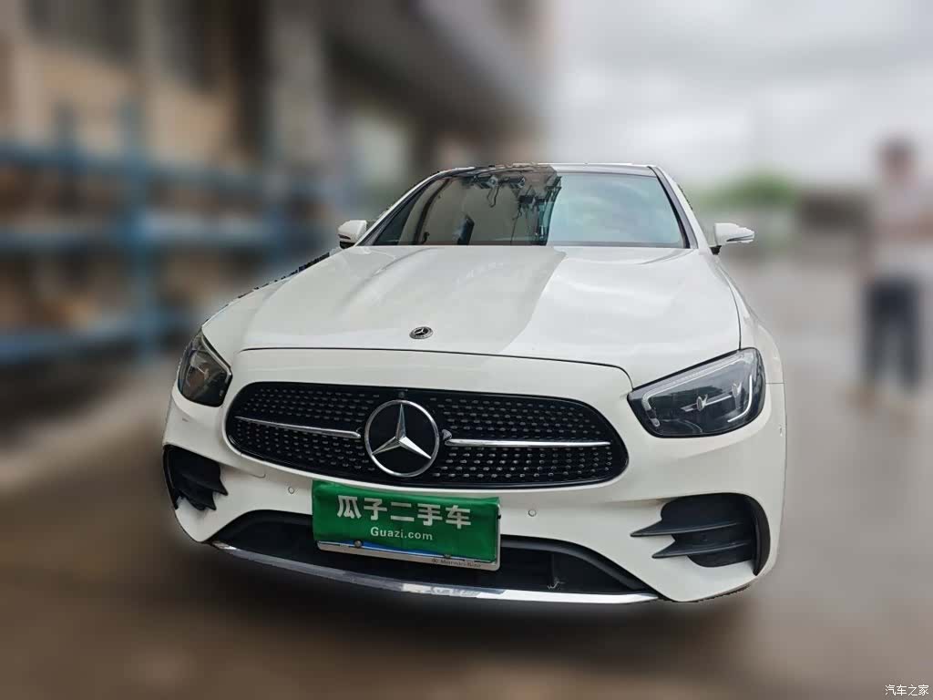 Mercedes-Benz E-Class, 2022 3