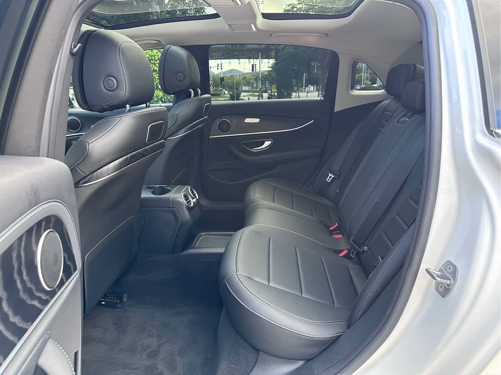 Mercedes-Benz E-Class, 2018 7