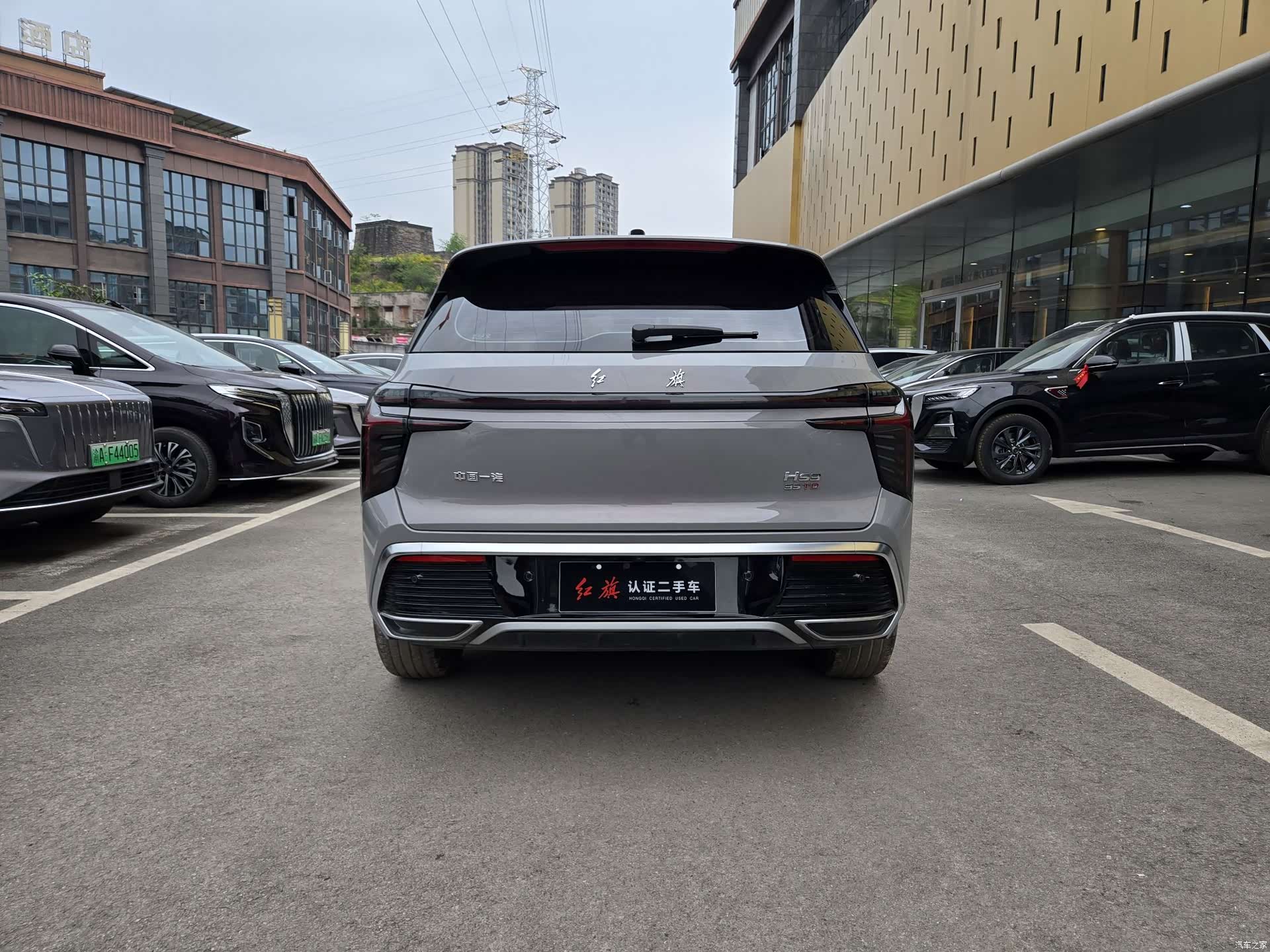 Hongqi HS3, 2024 7