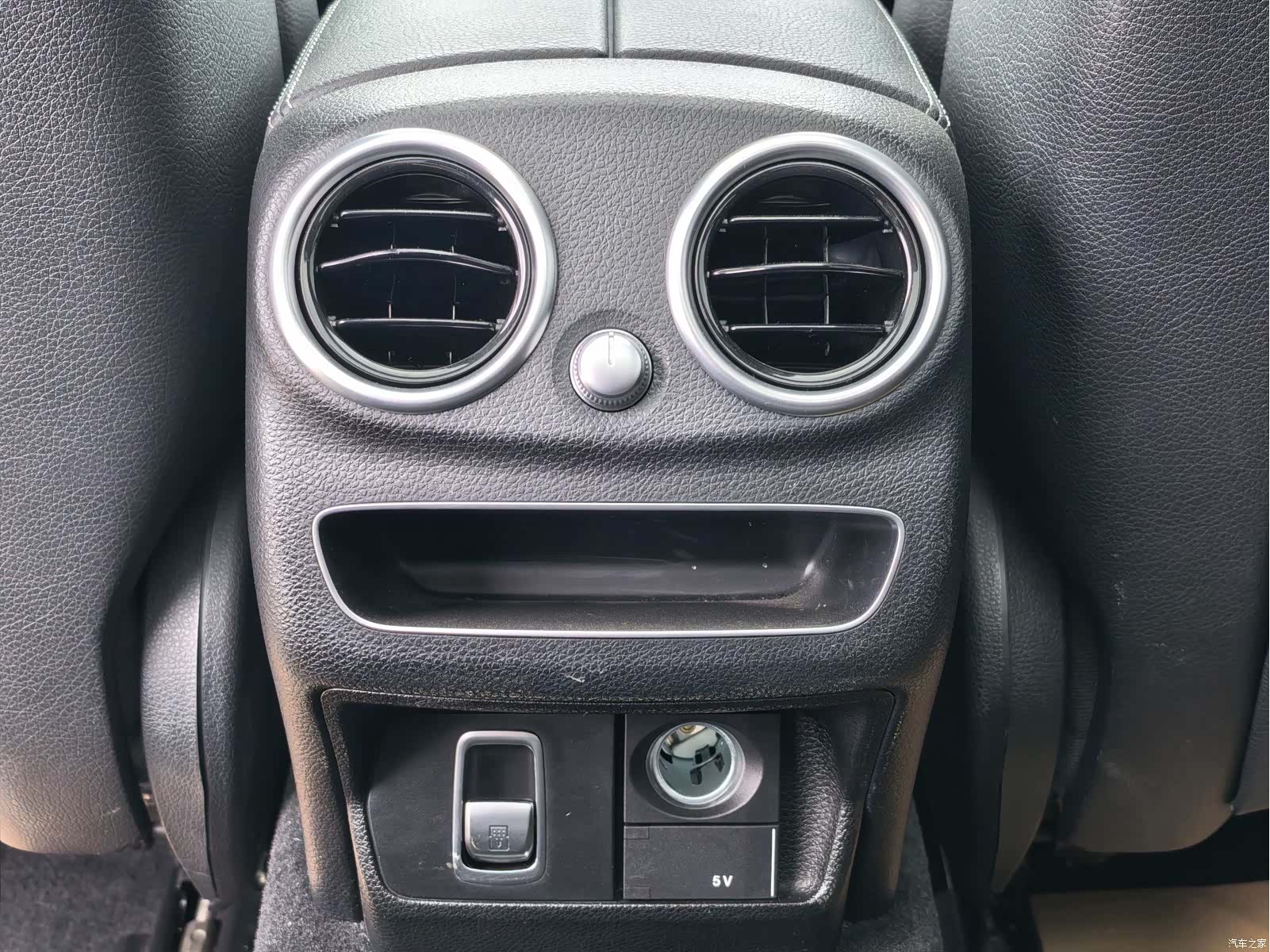 Mercedes-Benz C-Class, 2020 6