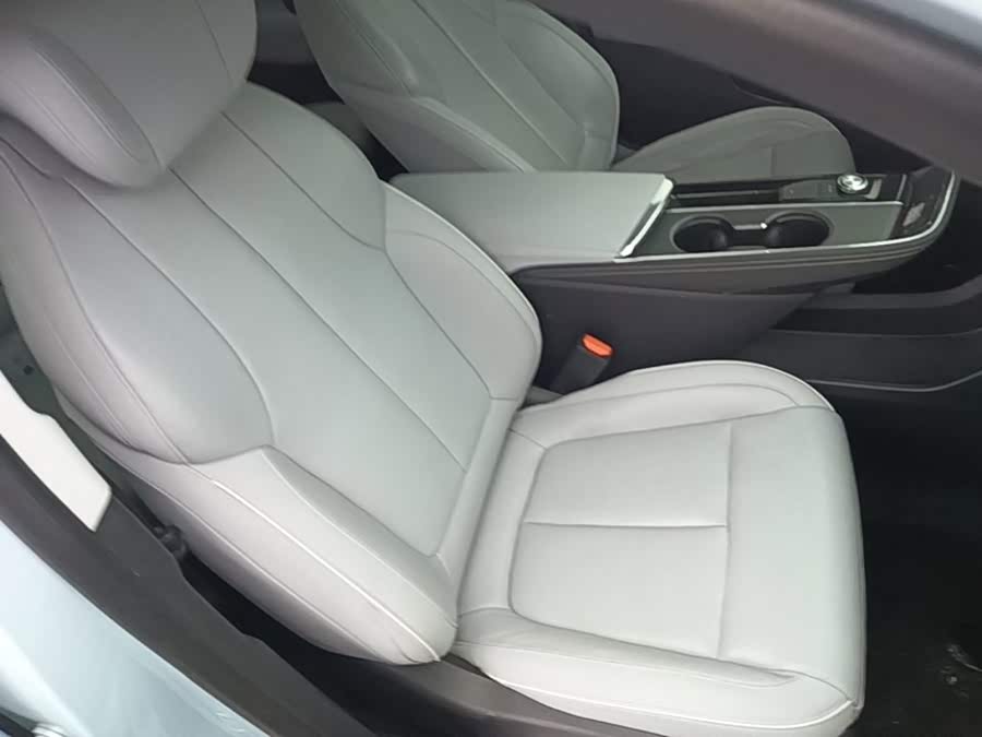 Buick E5 2025, фото 25