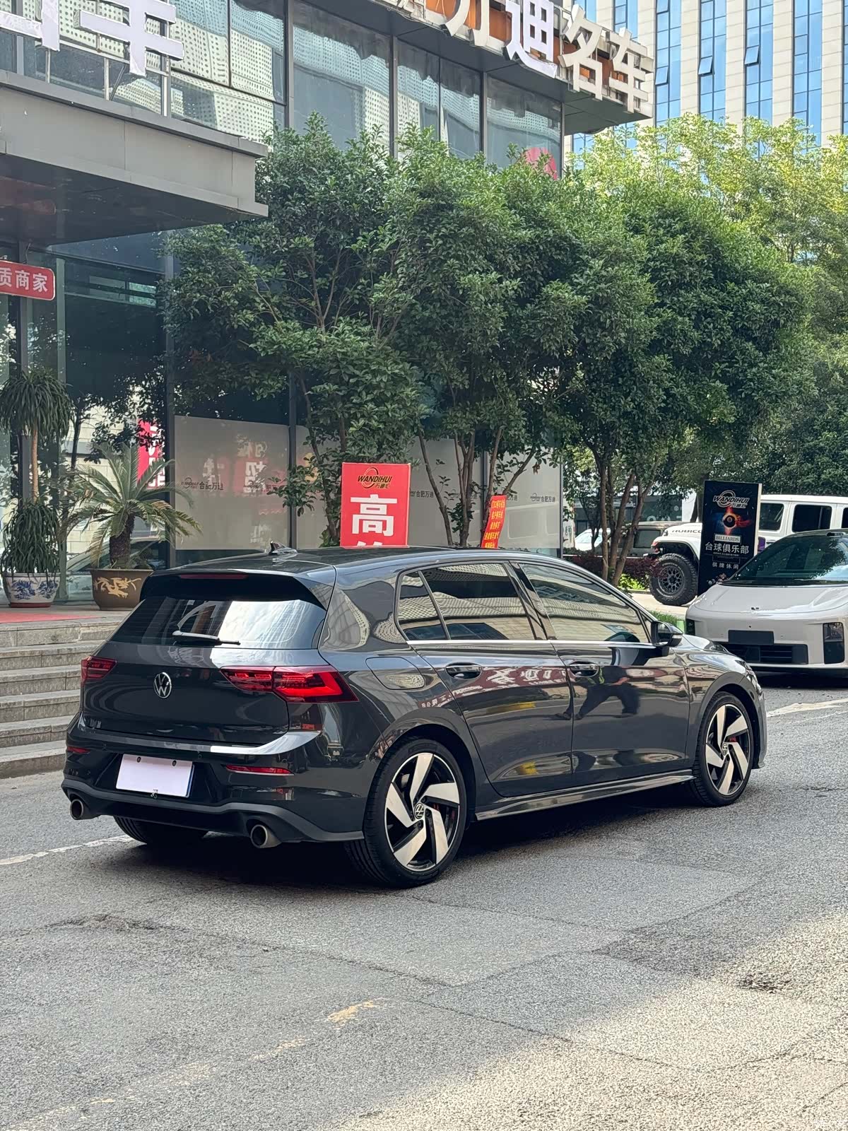 Volkswagen Golf, 2023 4
