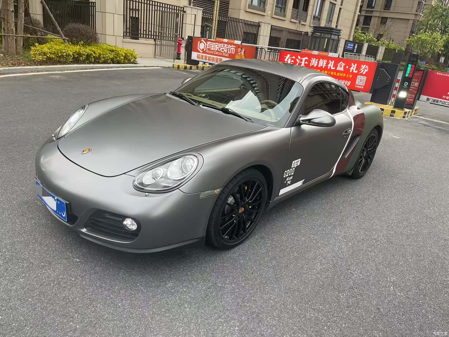 Porsche Cayman, 2011 1
