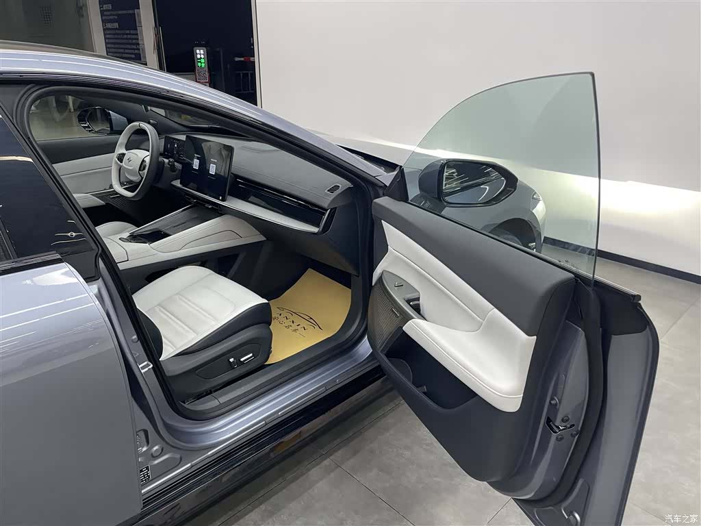 DongFeng eπ007, 2024 17