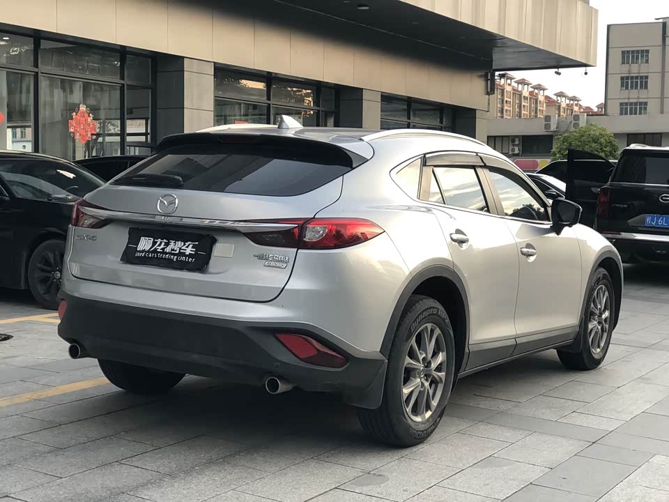 Mazda CX-4