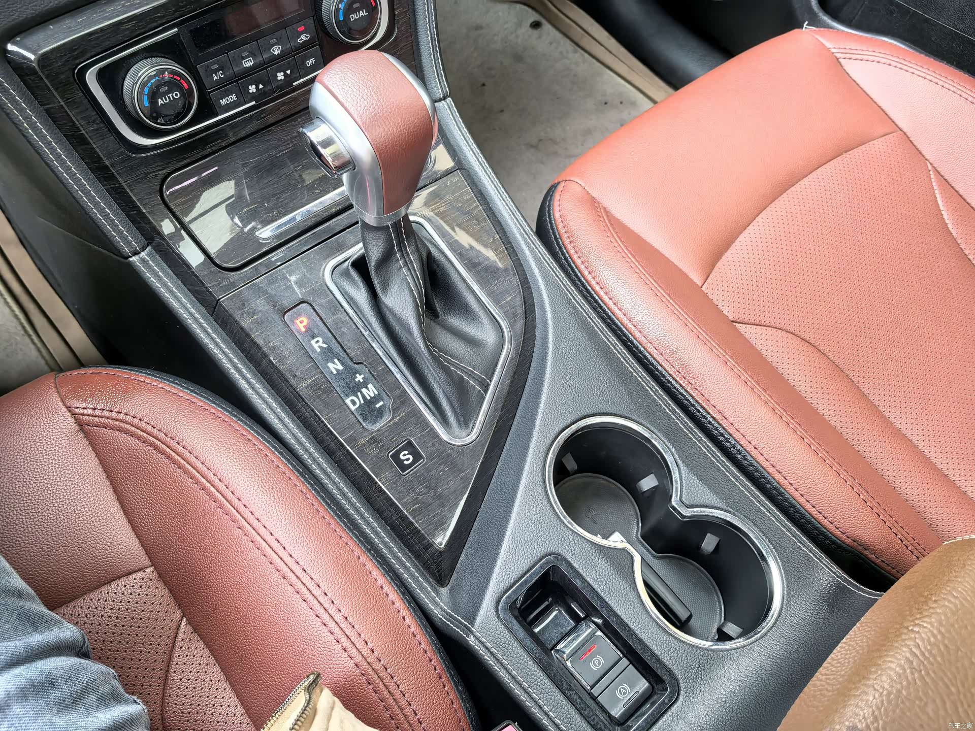 Zotye T600, 2016 14