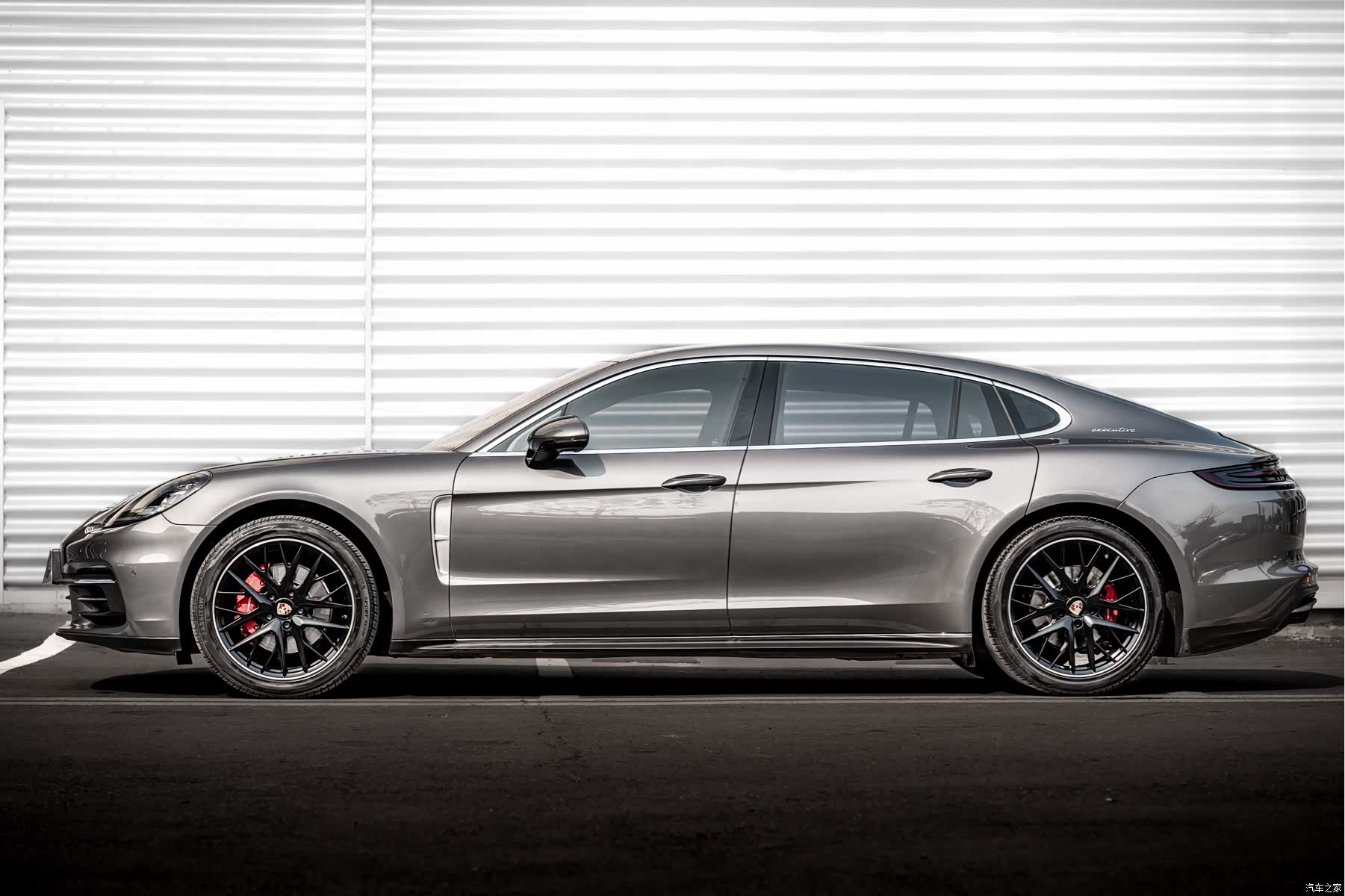 Porsche Panamera, 2018 2