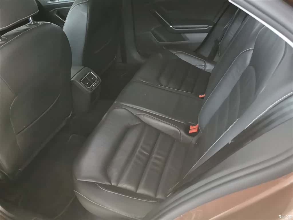 Volkswagen Lamando, 2015 13