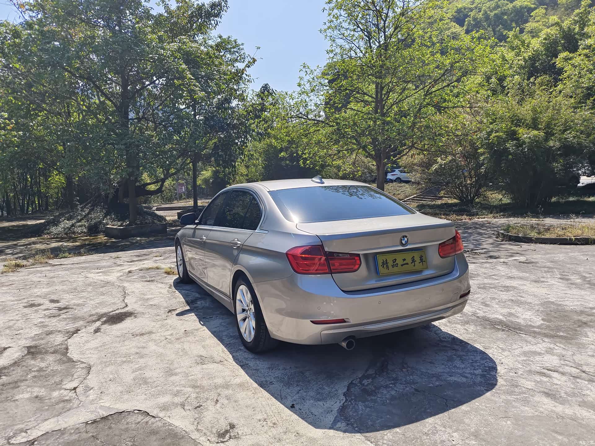 BMW 3 Series, 2014 9