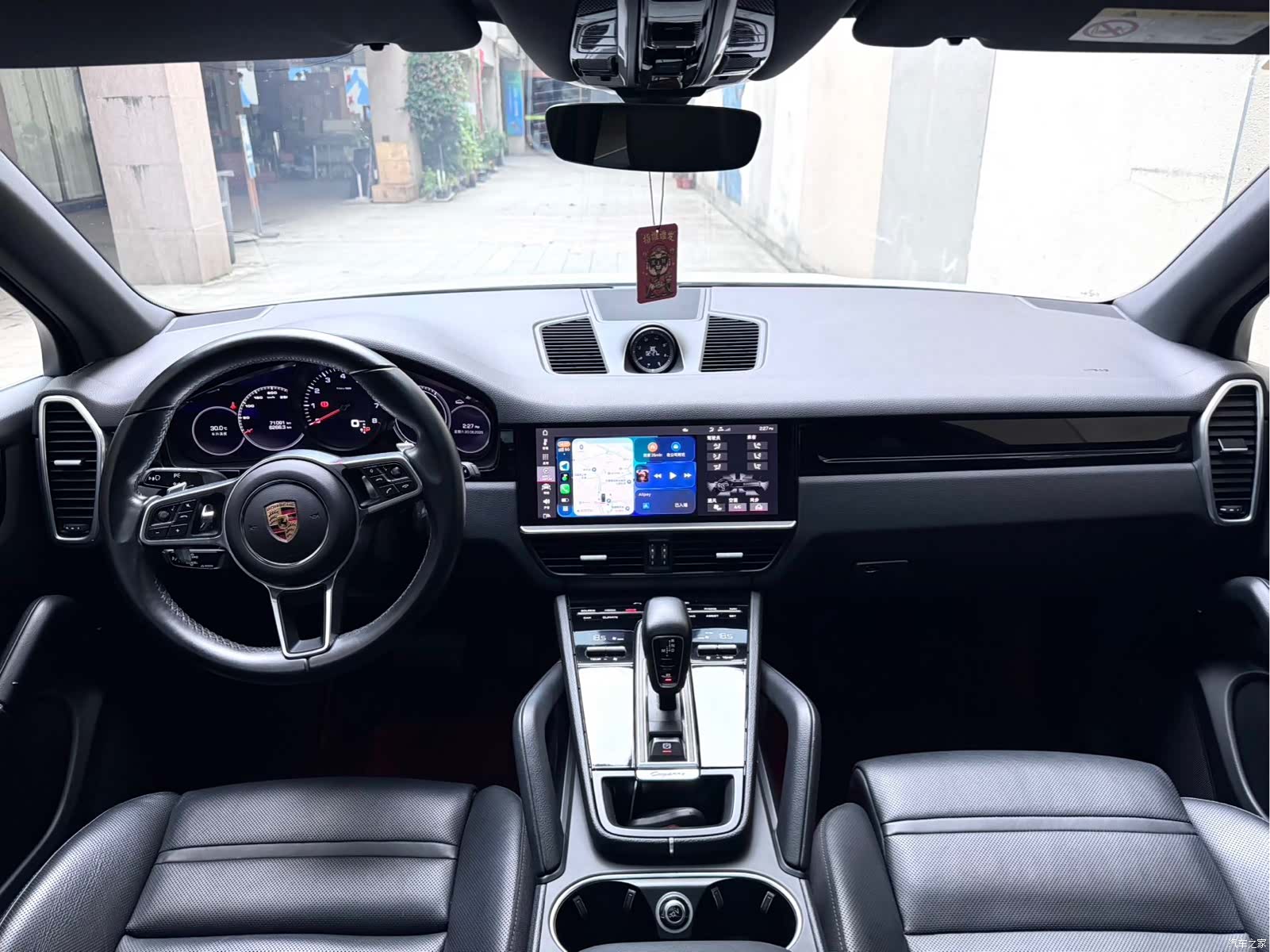 Porsche Cayenne, 2021 все фото