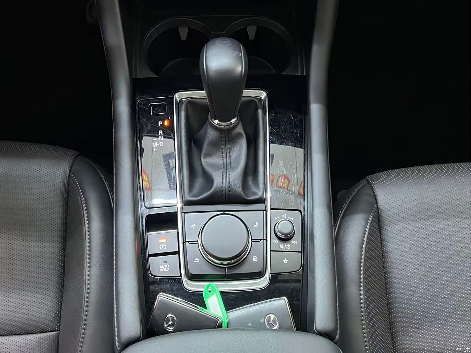 Mazda Mazda3, 2023 11