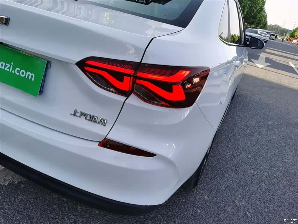 Chevrolet 320, 2022 8