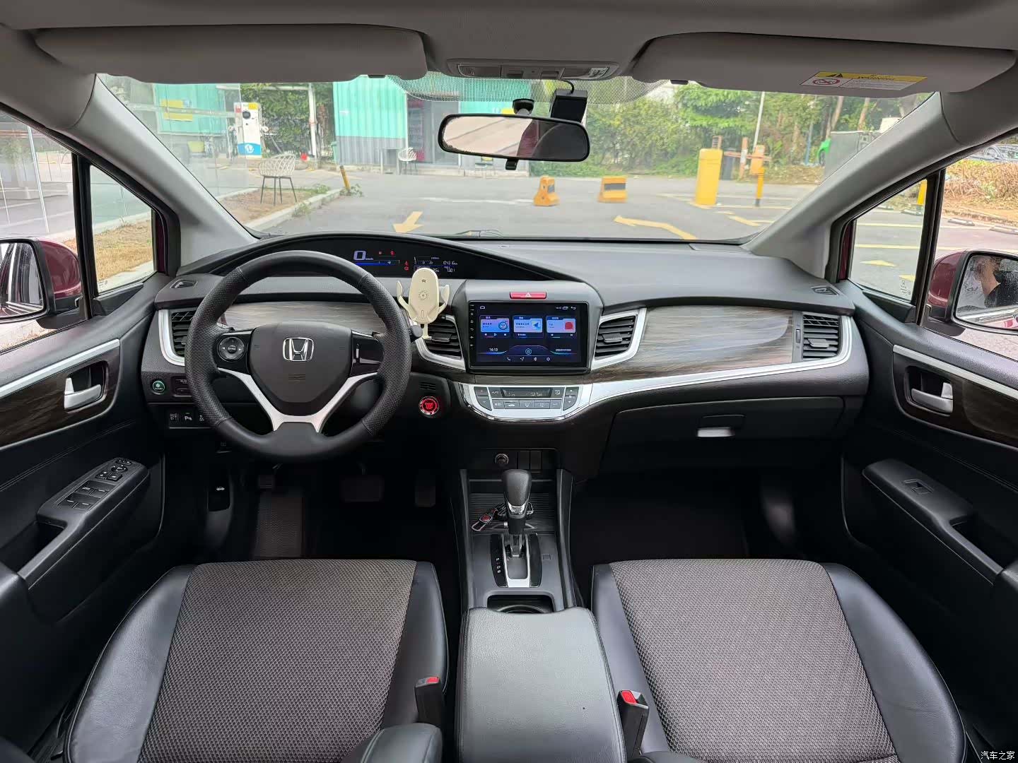 Honda Jade, 2018 все фото