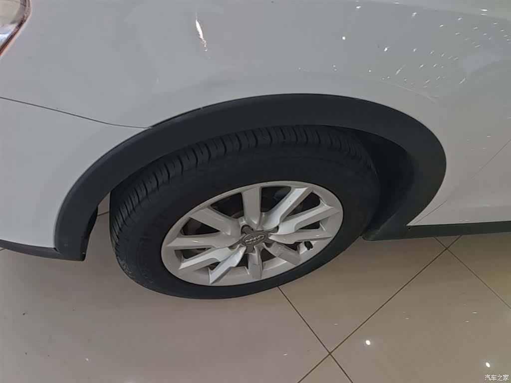 Audi Q3, 2016 23