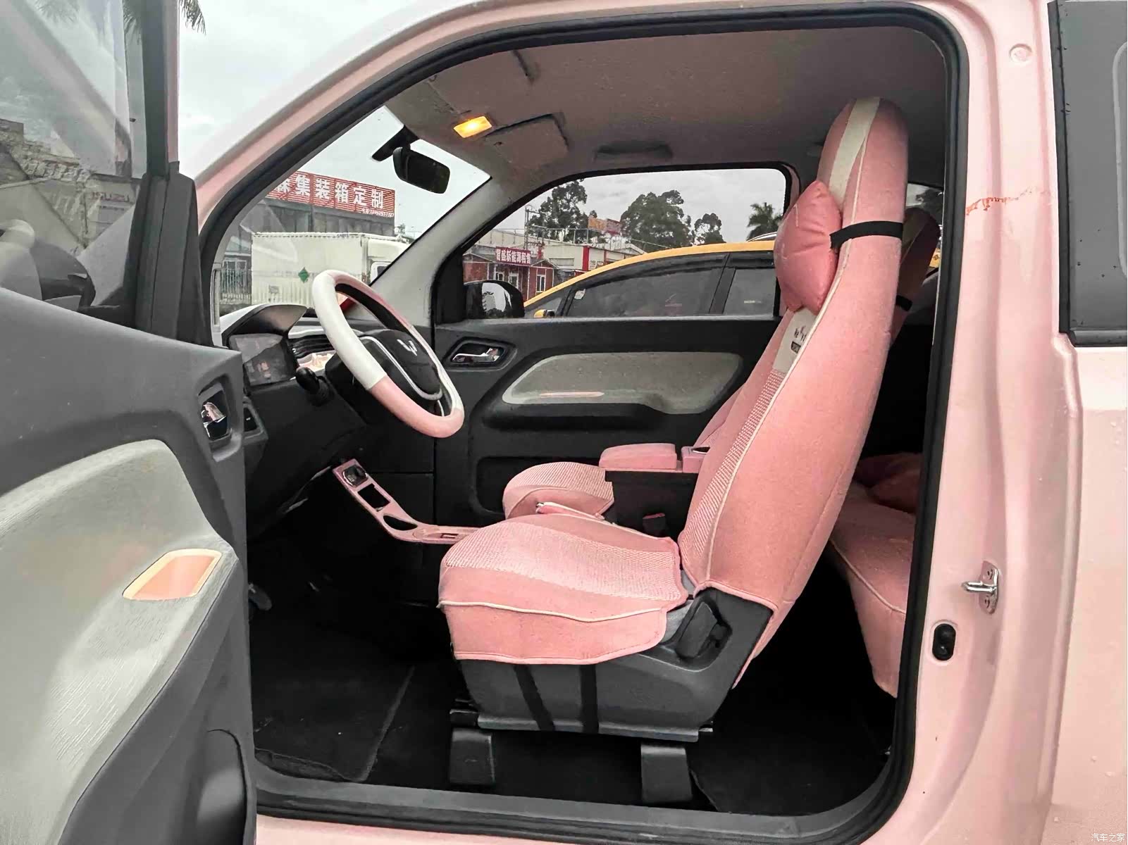 Wuling MINIEV, 2023 4