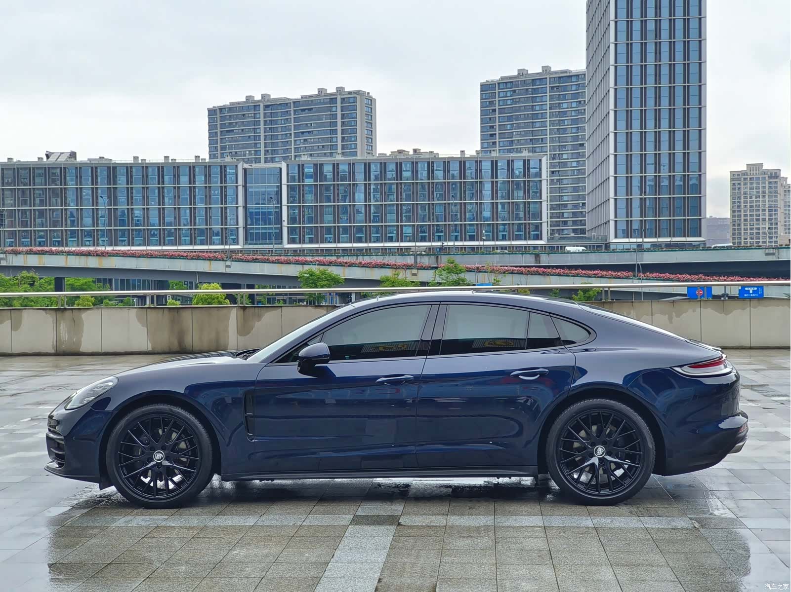 Porsche Panamera, 2022 4