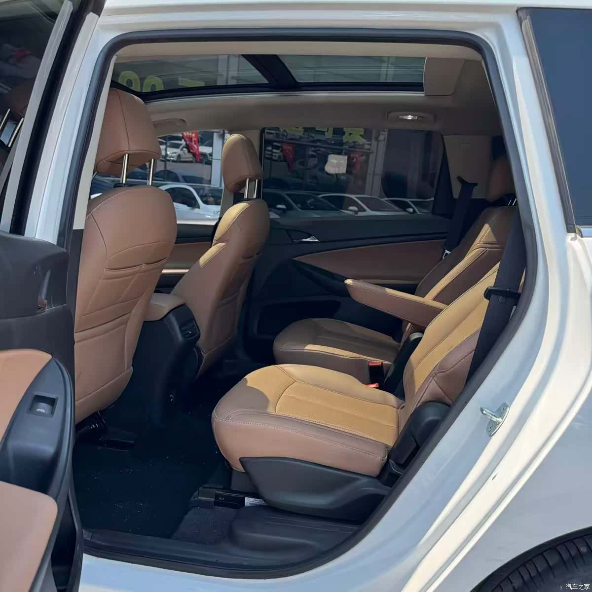 Buick GL6, 2023 6