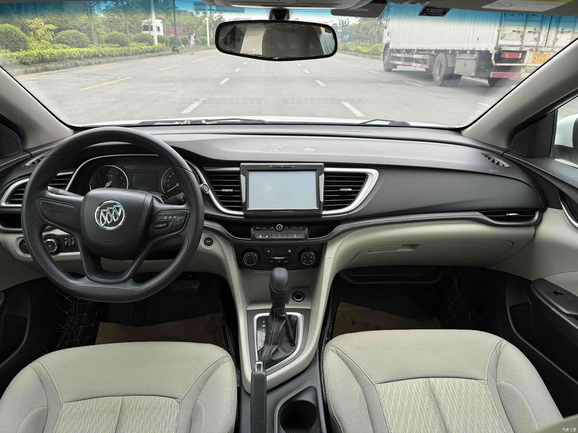 Buick 15N, 2015 все фото