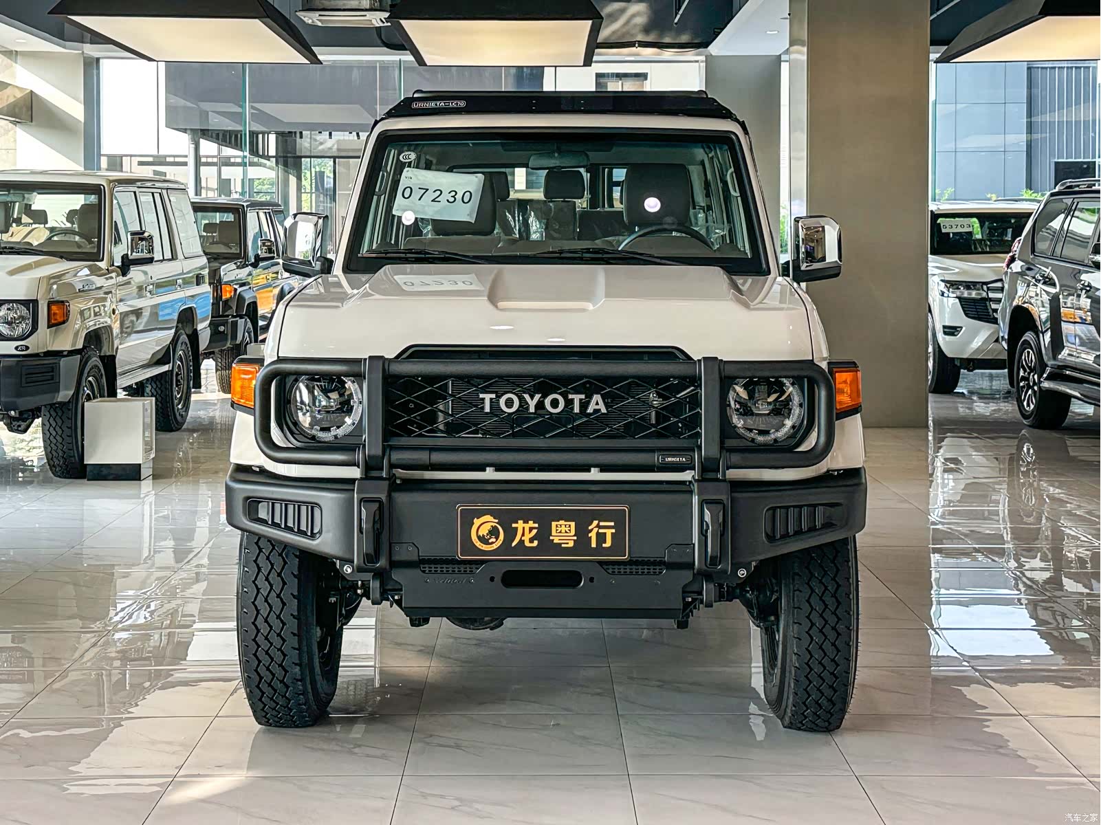 Toyota Land Cruiser, 1900 1