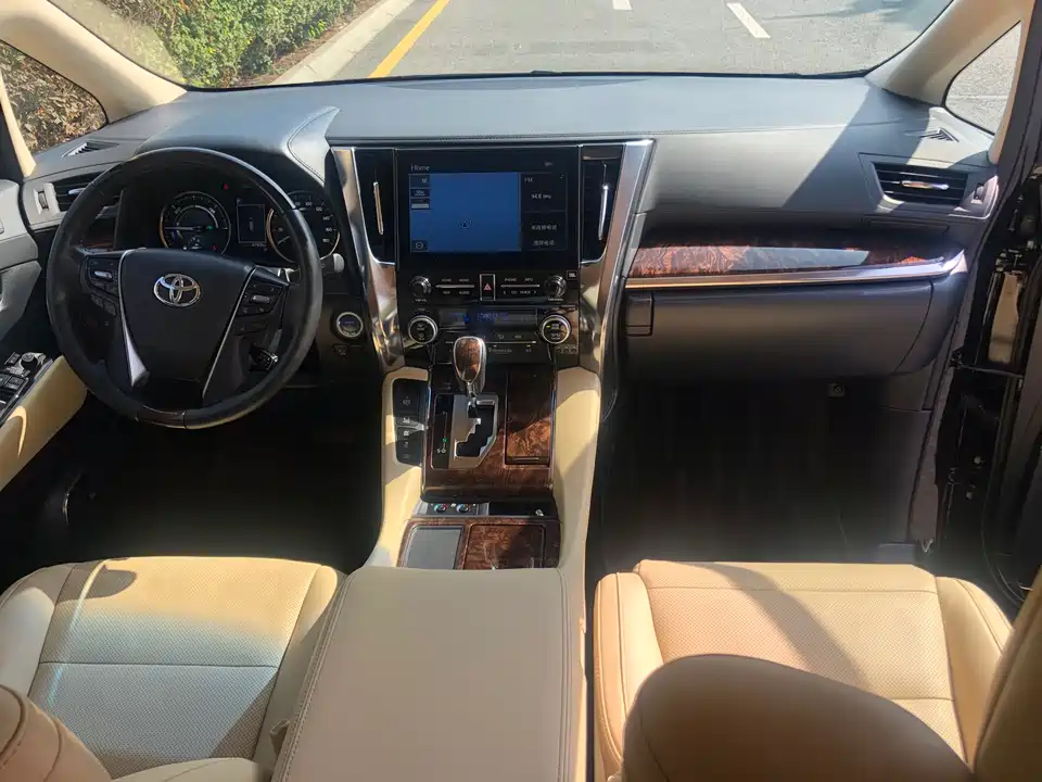 Toyota Elfa Toyota Elfa