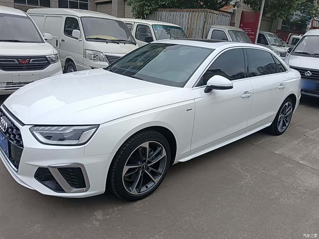 Audi A4L, 2022 2