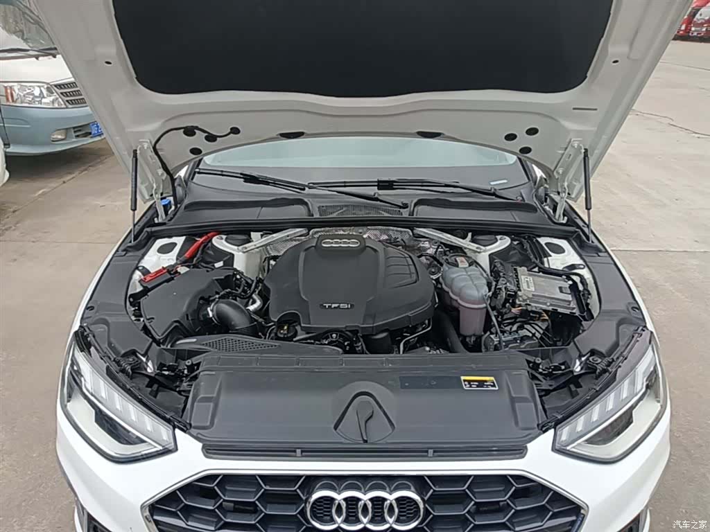 Audi A4L, 2022 20