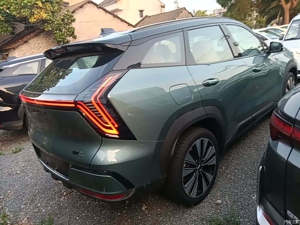 Geely Boyue, 2026 7