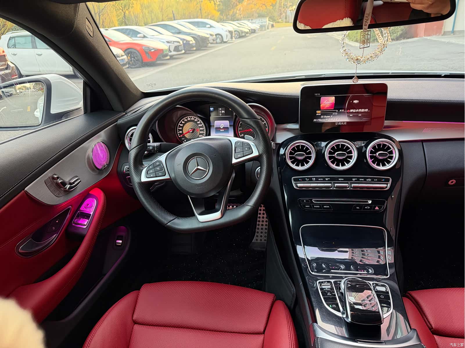 Mercedes-Benz C-Class, 2018 11