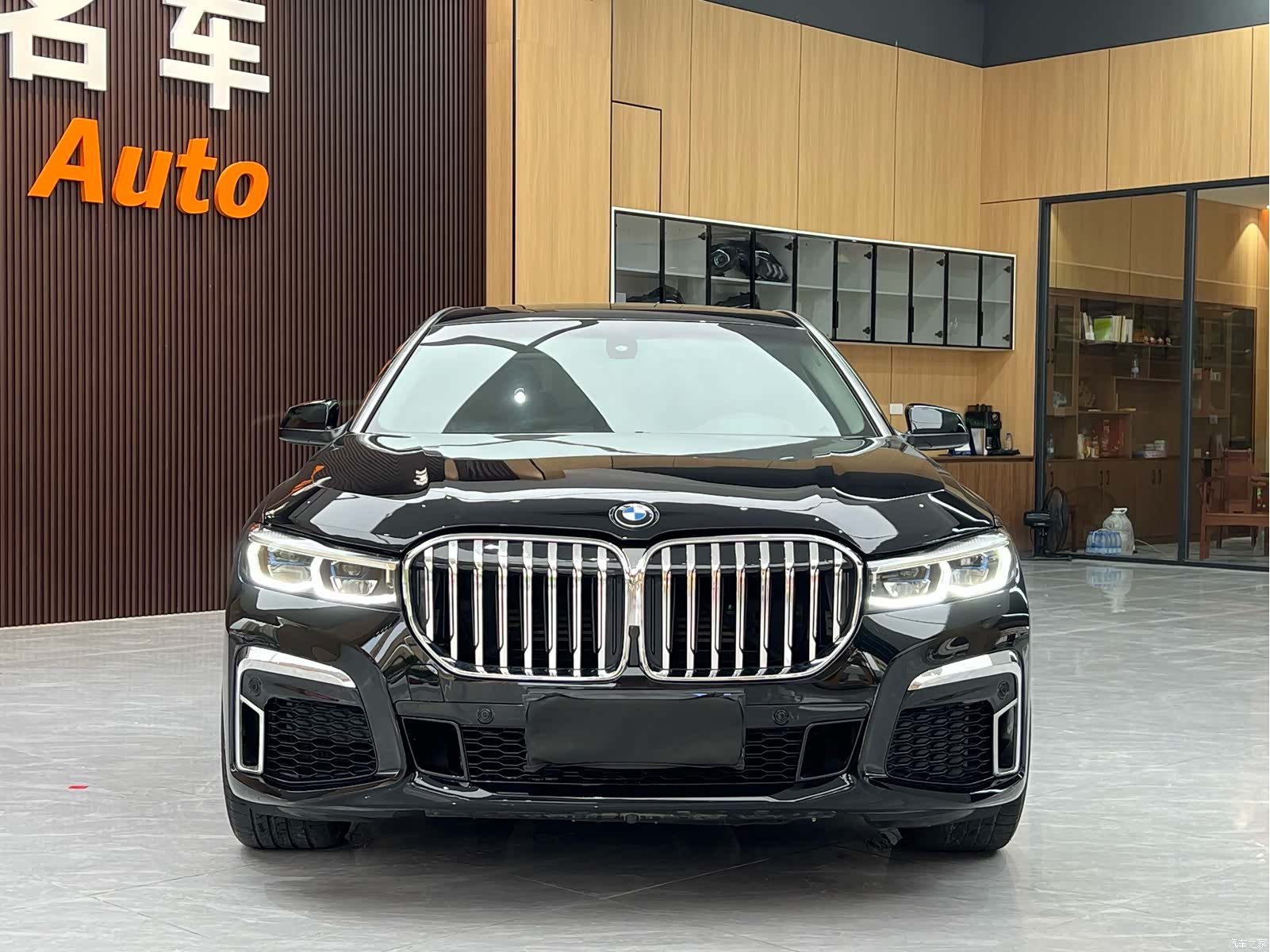 BMW 7 Series, 2012 2
