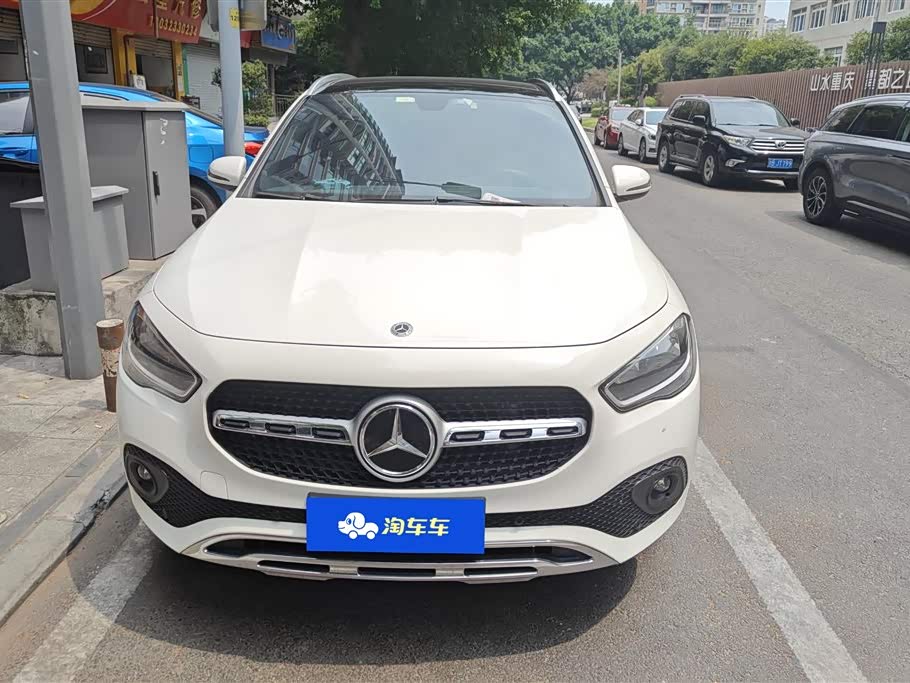 Mercedes-Benz GLA