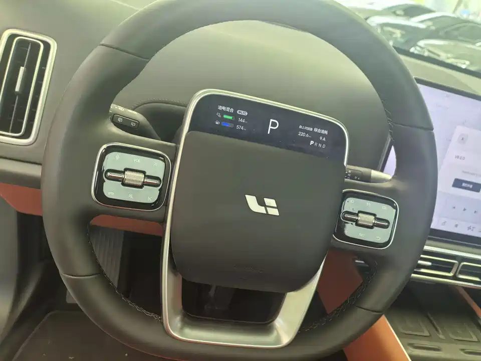 Li Auto Ideal L6