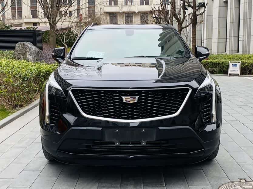 Cadillac XT4