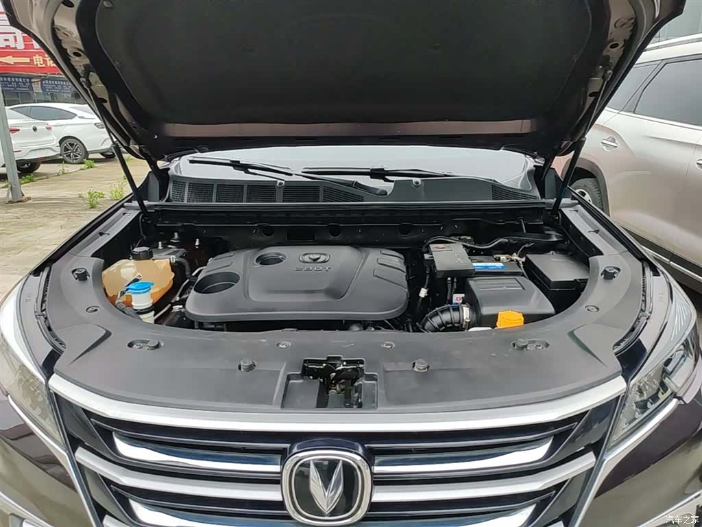 Changan CS85, 2019 19
