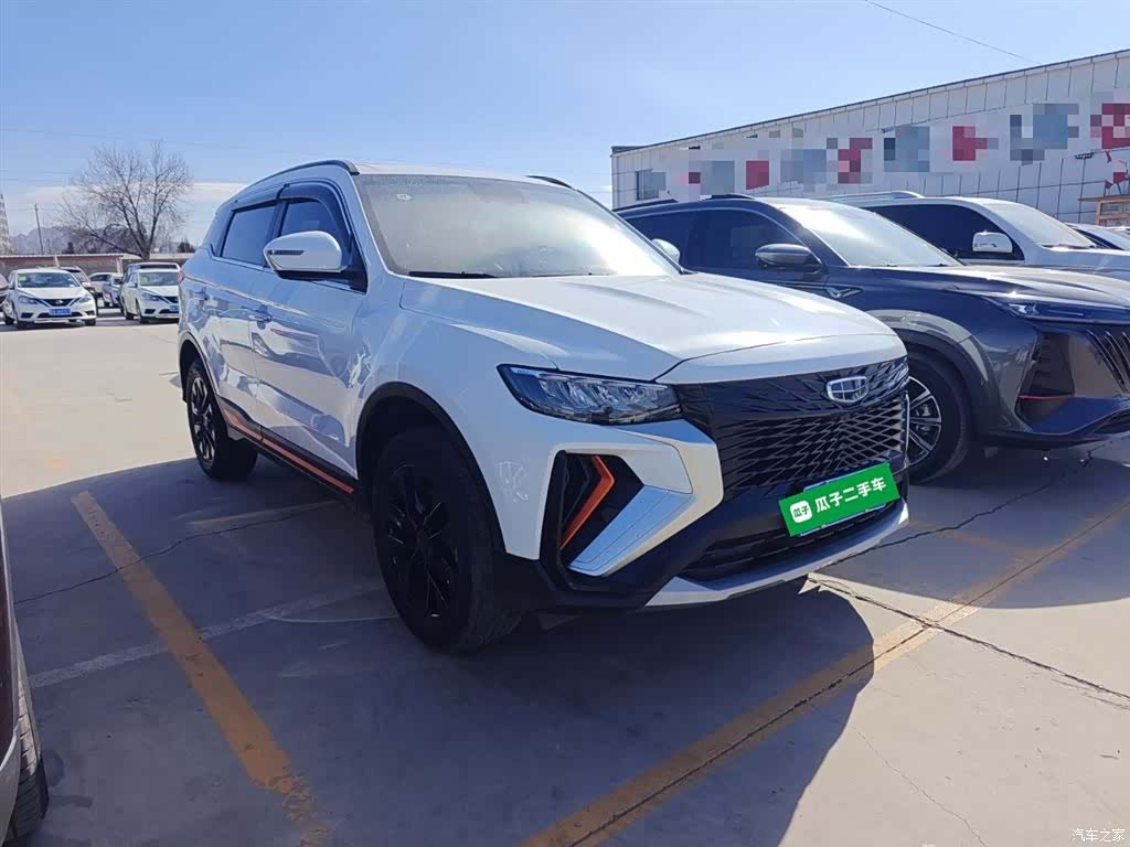 Geely Boyue, 2022 4