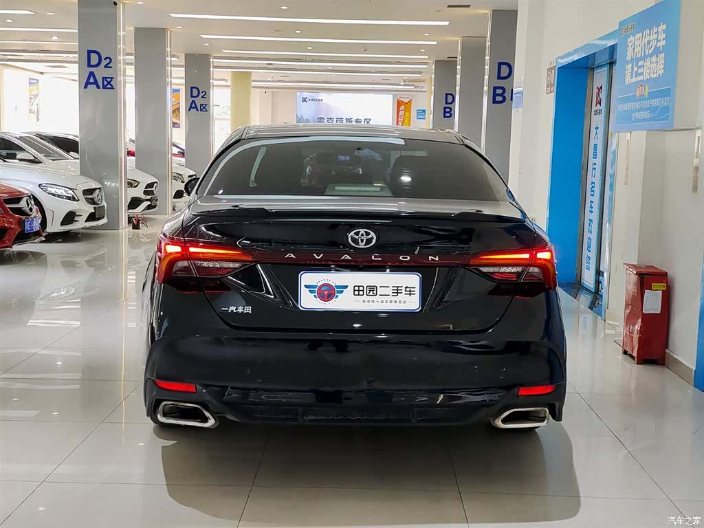 Toyota Avalon, 2021 все фото