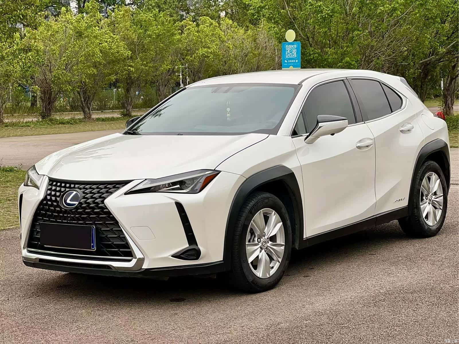 Lexus UX, 2019 1