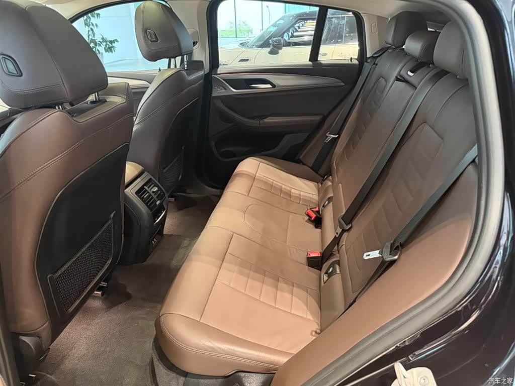 BMW X4, 2021 7