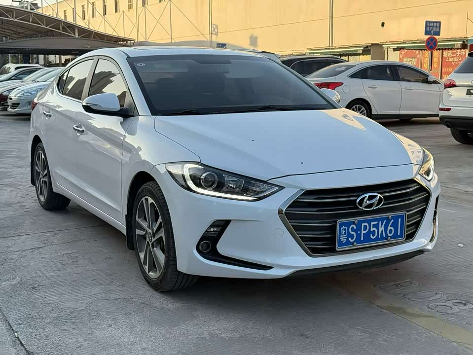 Hyundai Lead