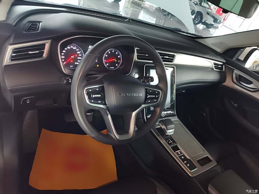 Roewe RX5, 2022 10
