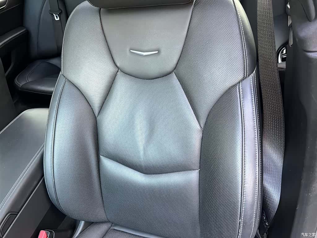 Cadillac CT5, 2021 15