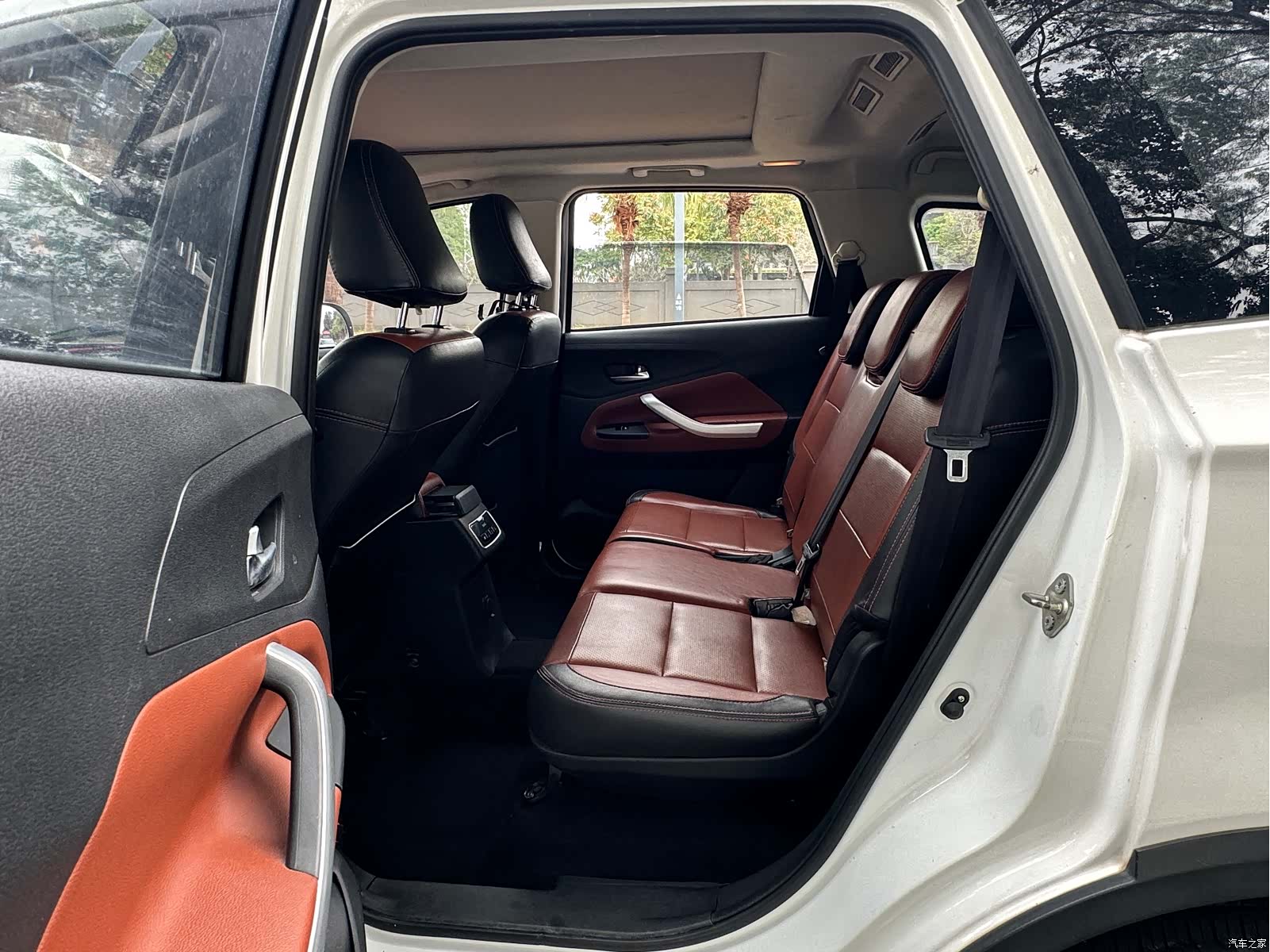 BAIC S3, 2017 12