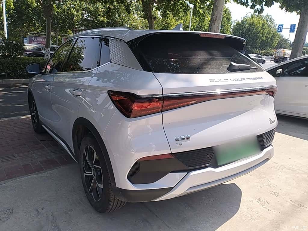 BYD Yuan, 2023 все фото