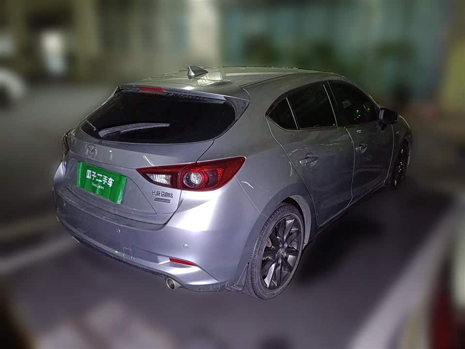 Mazda 3 Angkesaila