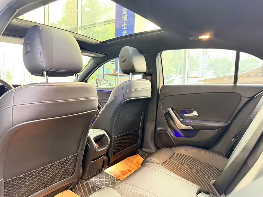 Mercedes-Benz A-Class 2020, фото 7
